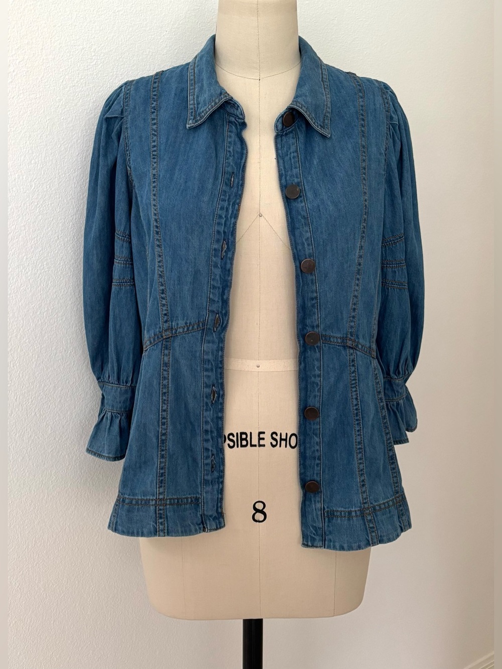 Anthropologie Puff-Sleeve Denim Buttondown Shirt NWT Cotton Indigo Wash Fitted M - Picture 3 of 10